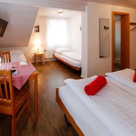 Landgasthof Schluessel Alpnach Buitenkant foto